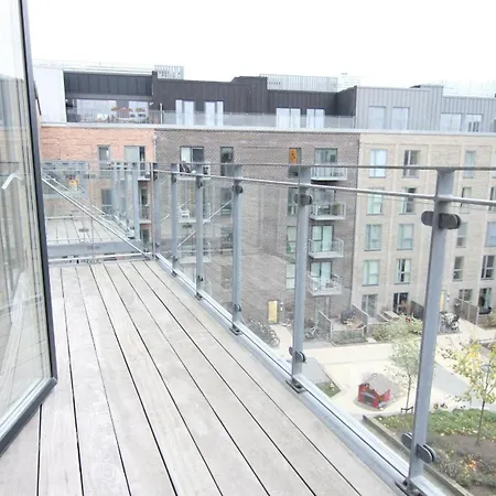 Beautiful 3-bed In Canal 아파트 *